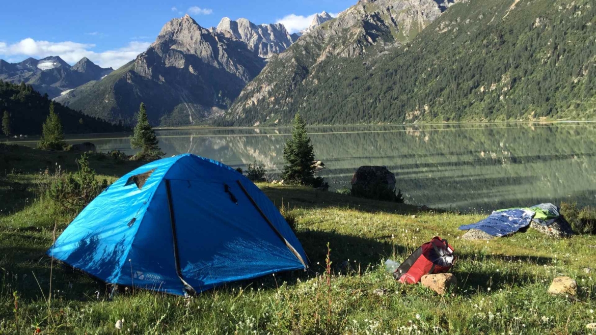 Camping in Tibet