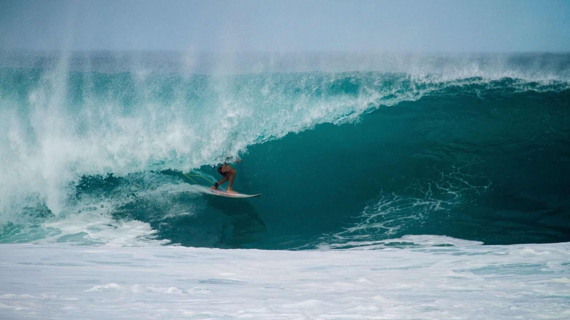 Surf waves